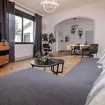 Ville Et Volcans - Maison 9 Couchages Avec Garage Et Exterieur